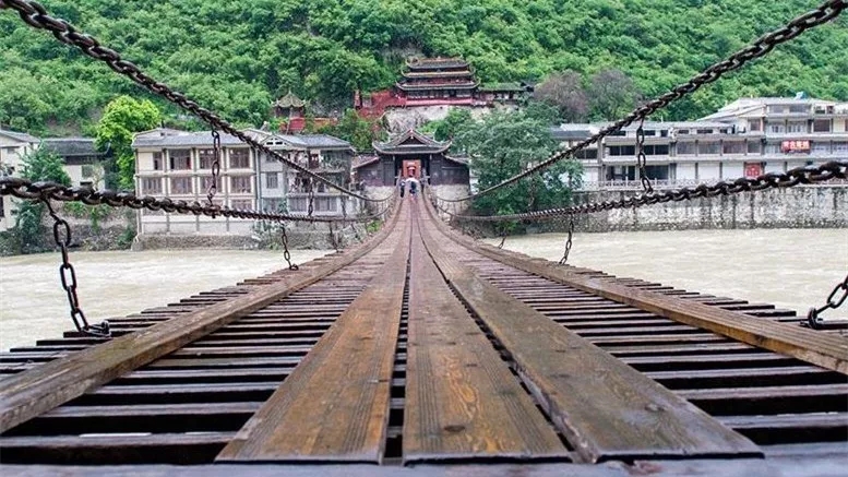 海全汽车新长征金沙江